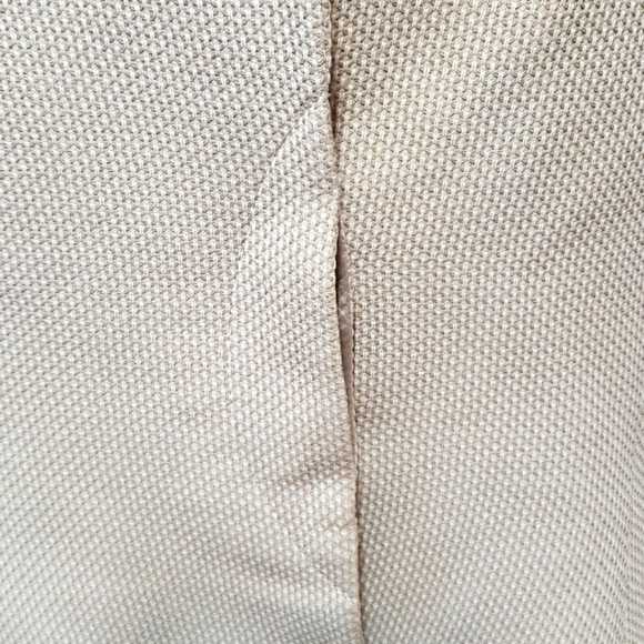 Giorgio Armani Le Collezioni Long Sleeves Blazer  Cream Size  between 10 and 12. - Picture 3 of 10